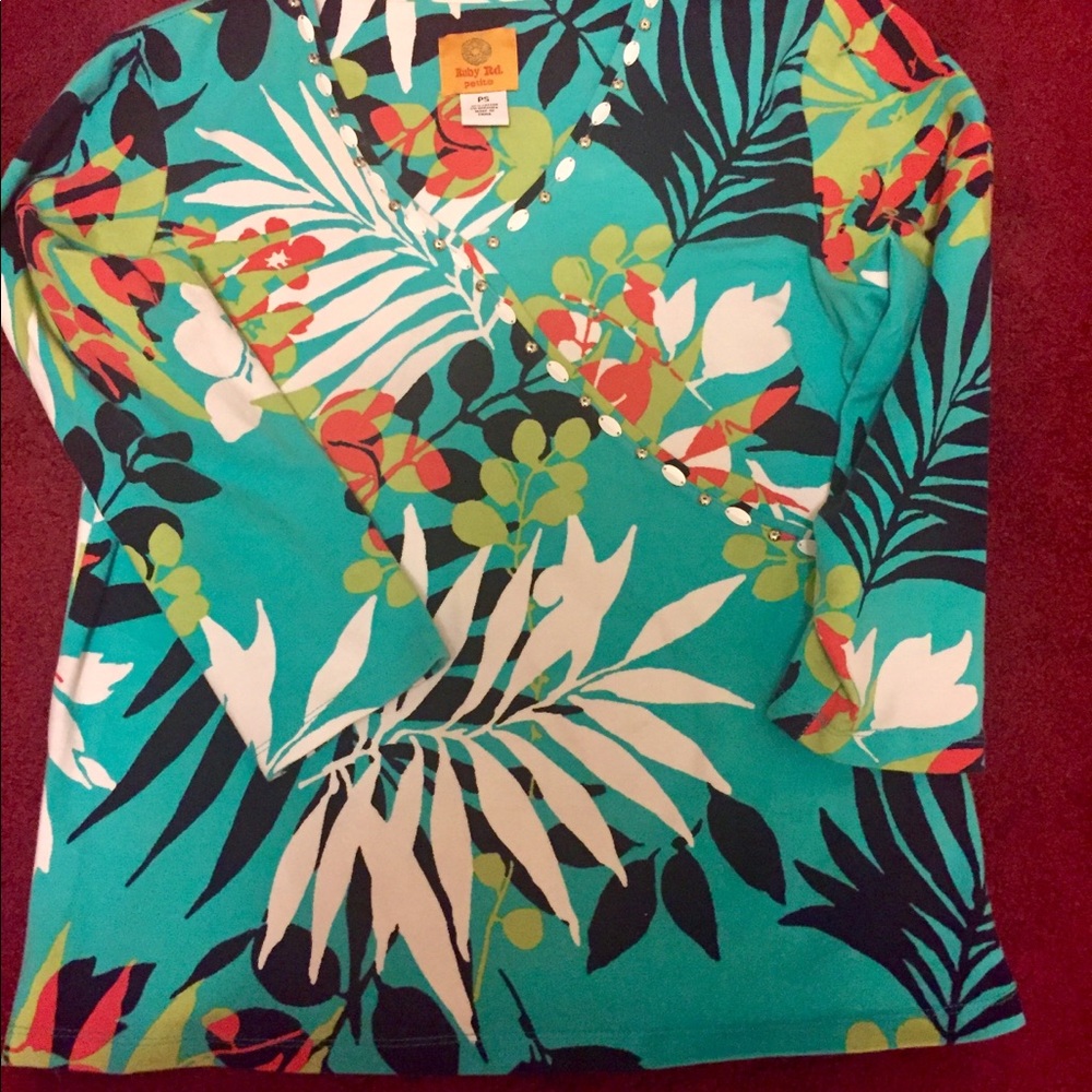 Ladies top by Ruby Road-Final Price!